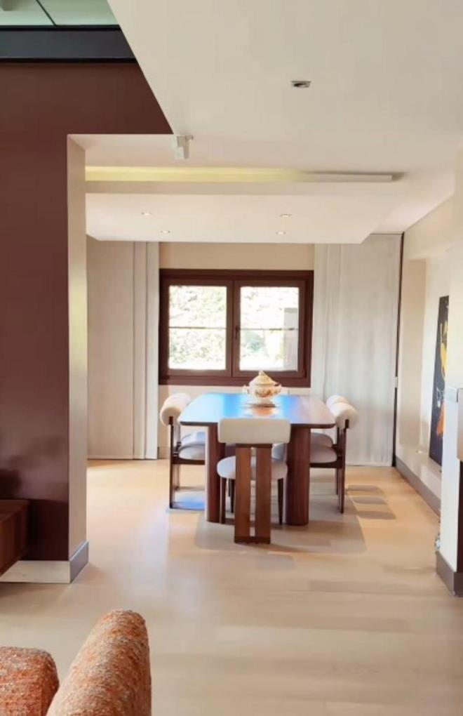 Her detayn gsteren Pnar Altu'un evinin dekorasyonu ok beenildi.