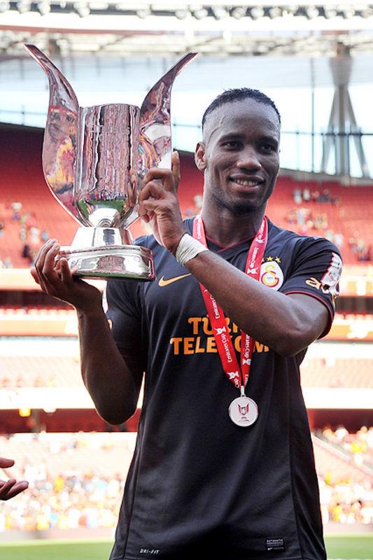 <b>-En az gol yedii sezon:</b> 1972-1973 (30 mata 12 gol)   <p><b>-En ok gol yedii sezon:</b> 2003-2004 (34 mata 47 gol)</p>