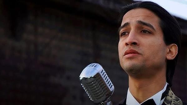 &#8203;?im Yanar?a ok gveniyordum. Hem Ferdi Babann byle bir arky lkeye bildiriyor olmas, biliniyor olmas hem de benim azmdan hibir kt eletiri almadan onlarn yreklerine girmek ok kymetli bir ey.?