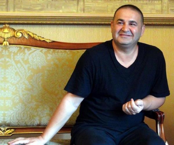 meslek, su, iddet, aile, adalet ve dostluk kavramlar arasndaki denge salama mcadelesi zerine kurulan "Altndal", yaknda Show TV ekranlarnda izleyicileriyle buluacak.