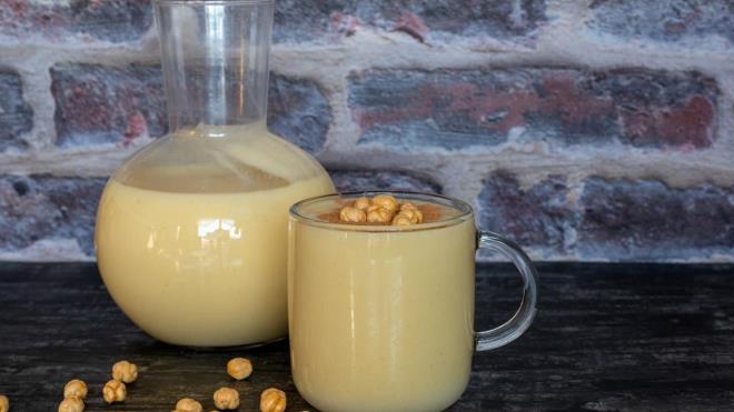 Anne Stn Artrr: Geleneksel olarak bozann emziren annelerde st artrc etkisi olduu dnlmektedir. Bu nedenle lohusalk dneminde tketilmesi nerilir.