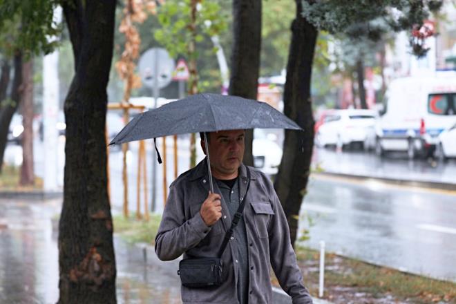AKDENZ    Paral ve ok bulutlu, Dou Akdeniz ile Antalya'nn bat ve dou kylarnn yamurlu, Dou Akdeniz'in Toroslar kesiminin kar yal geecei tahmin ediliyor.    ADANA C, 15C  Paral ve ok bulutlu, le saatlerinden itibaren aralkl yamurlu    ANTALYA C, 16C  Paral ve ok bulutlu, bat ve dou kylar aralkl yamurlu    HATAY C, 10C  Paral ve ok bulutlu, le saatlerinden itibaren aralkl yamurlu    MERSN C, 15C  Paral ve ok bulutlu, le saatlerinden itibaren aralkl yamurlu