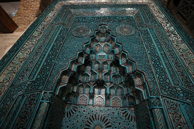 "Camimizin bu listeye girmesi ok nemliydi"  <p>    Seluk niversitesi Edebiyat Fakltesi Tarih Blm retim yesi Prof. Dr. Hseyin Mumal, caminin UNESCO Dnya Miras Listesi'ne alnmadan nce, tad zelliklerle Trkiye'de bilinen, alakals tarafndan takip edilen bir eser olduunu syledi.