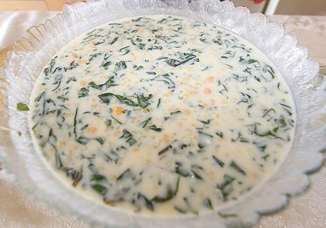 Darande orbas Malatya mutfann nemli lezzetlerinden biri. Genellikle scak yaz gnlerinde tketilen darende orbas, Ramazan sofralarnnda vazgeilmezi oluyor.