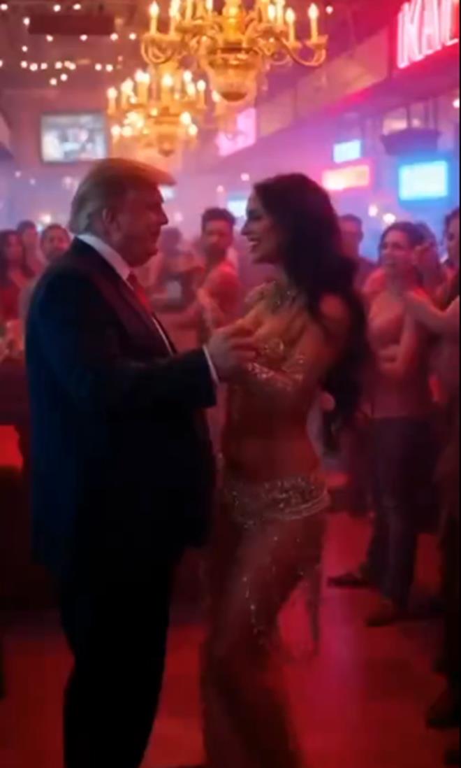 "BUNUN N OY VERMEDM"    Trump destekisi olduunu belli eden ve "Amerika'y yeniden byk yapalm" slogann yorumuna ekleyen bir baka kullanc ise, "Trump, sana daha iyi ekonomi, daha iyi yasalar ve lkemize sahip kman iin oy verdim. Bizim ulusumuzun geleceimize odaklan, dier lkelere engeller yaratma." ifadelerini kulland.