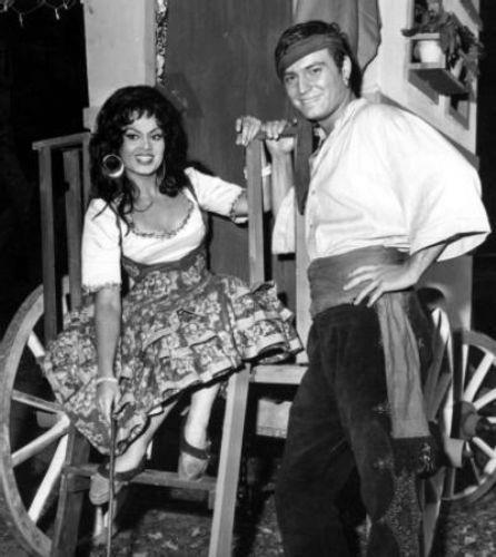 Trkan oray, Ediz Hun