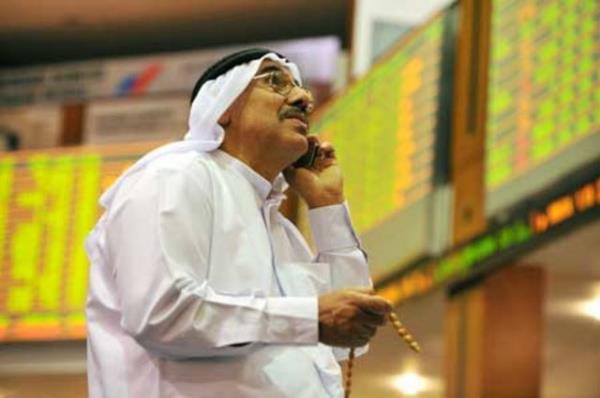 Birleik Arap Emirlikleri'nin her 100 vatandann 176.5 cep telefonu var.