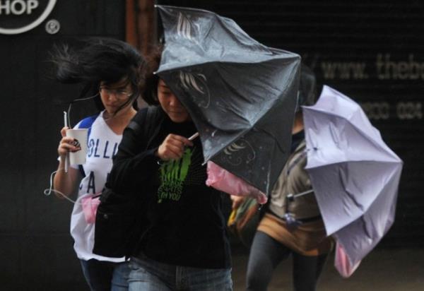 Cciang eyaletindeki Vncou kentinde 27 uuun iptal edildii de belirtildi.