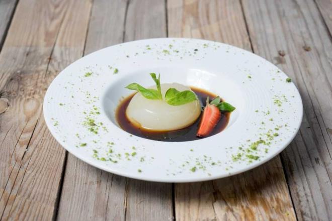 MUHALLEB NASIL YAPILIR?    Malzemeler:    1 litre st  1 su barda toz eker  2 yemek ka un  1 yemek ka niasta  1 paket vanilin