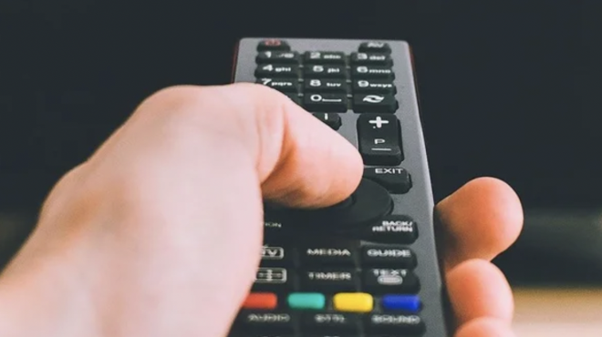 Tantm fragmanyla byk merak uyandran ve medya dnyasnn perde arkasn anlatan dizi, ilk blmleriyle ilgi toplasa da zamanla izleyicinin beklentisini karlamakta zorland.