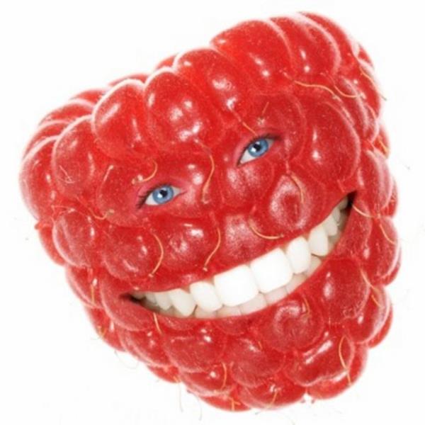 Uzmanna dann Bir komedyenin ovunu izleyin. Eer yaadnz ehirde o an byle bir etkinlik yoksa, Cem Ylmaz'n DVD'leri de i grr.