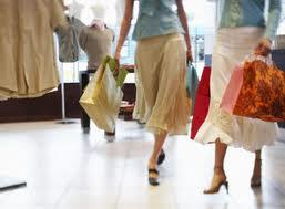 Alveri yapn Maazalar gezin, kendinize yeni kyafetler aln. Ama dikkat edin, banka hesabnz moralinizi daha ok bozmasn