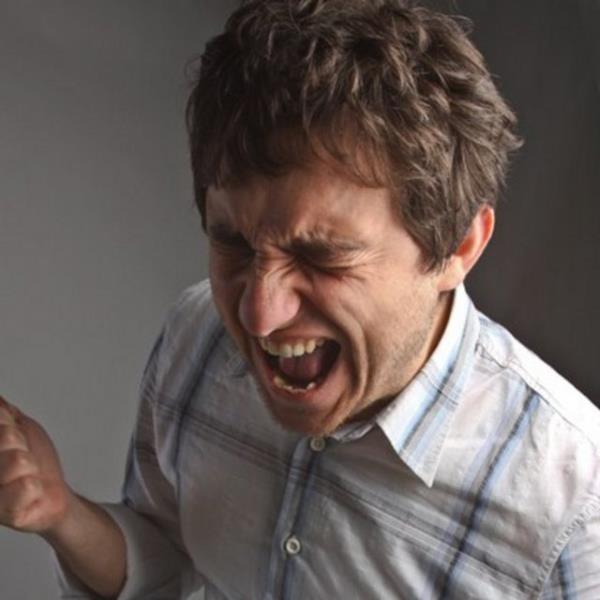 Barn nsanlardan uzak bir yere gidin ve avaznz kt kadar barn!