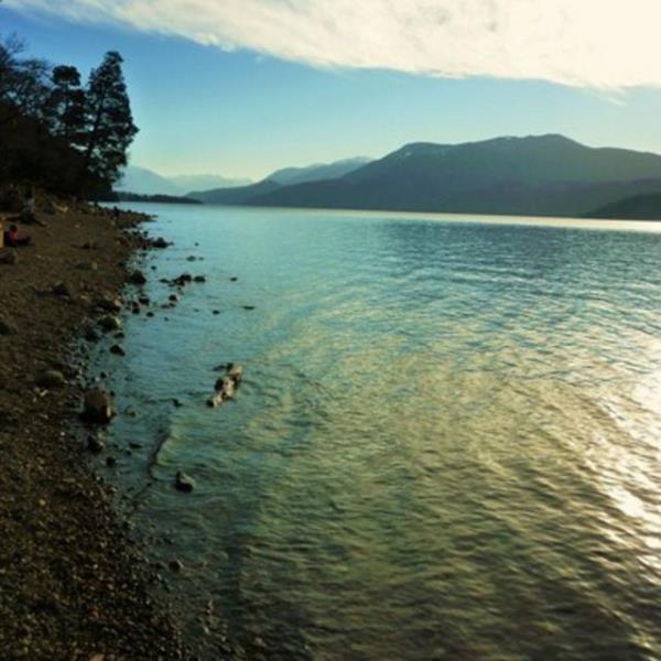 Engin mavilere bakn Yaadnz ehirde deniz varsa, mutlaka deniz kenarna inin. Denizi izlemek keyfinizi yerine getirecektir.