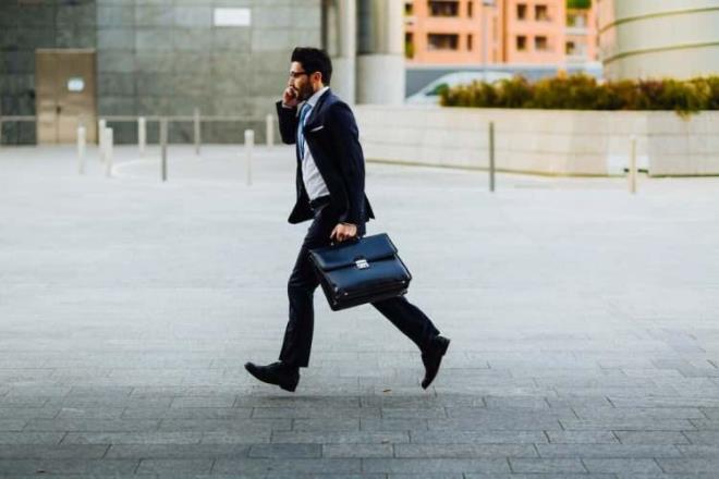 ehir hayatnn youn temposunda gne balarken genellikle kahvalt yapacak zaman bulmakta zorlanyoruz. Hem pratik hem de ayak st attrabileceimiz yiyecekler bu noktada bize byk kolaylk salyor.