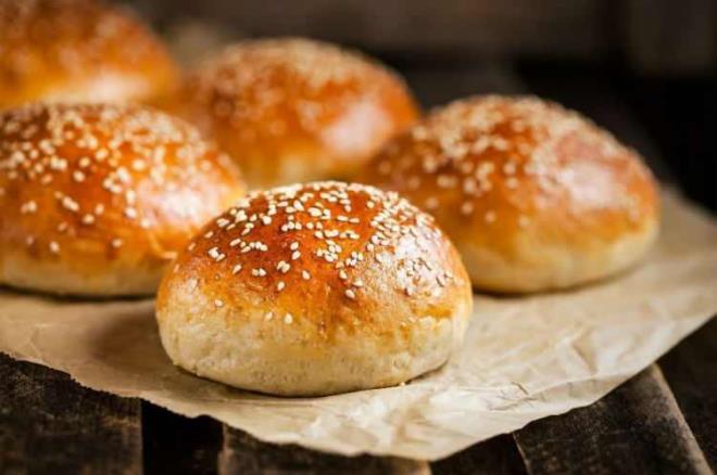 Ancak baylarak tkettiimiz poaalar salmz tehdit eden en byk dmanlardan biri. Birok hastala zemin oluturan poaalarn zararlar saymakla bitmiyor. te leziz tadyla kahvaltlarn olmazsa olmaz poaalarn zararlar...