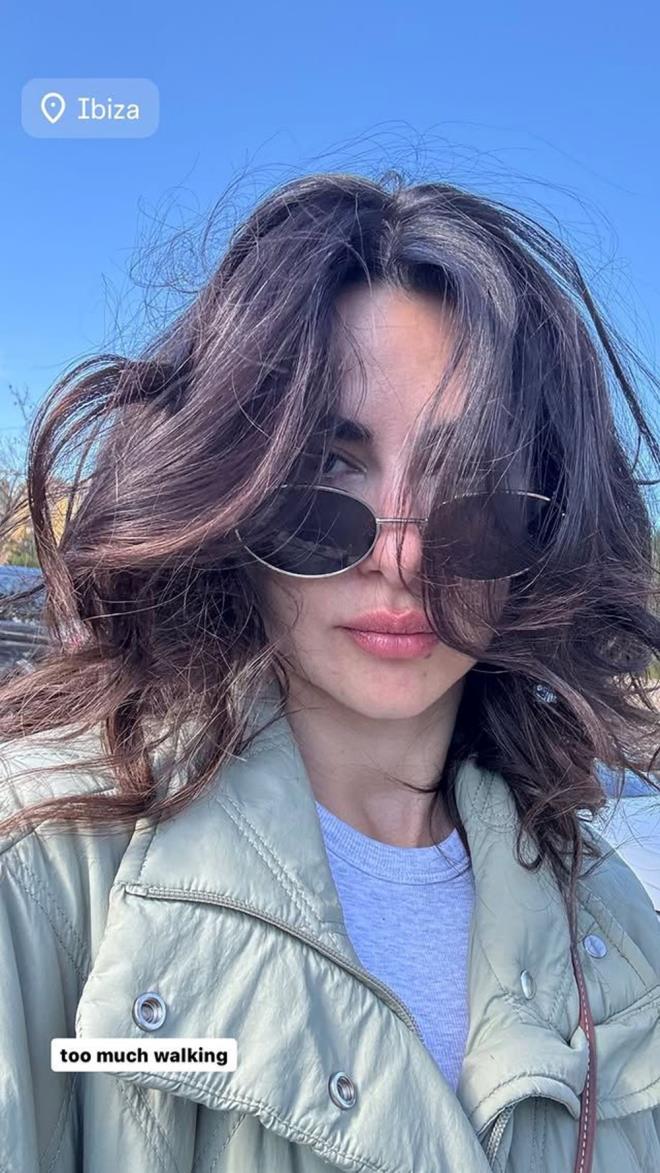 Cavadzade'nin pozlarna binlerce yorum ve beeni yad.