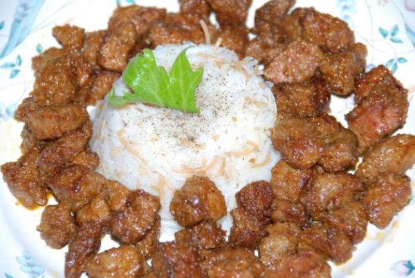 Bu besinler iinde karacier ise tam bir demir ve B12 deposudur. Halk tabiriyle kan yapar.