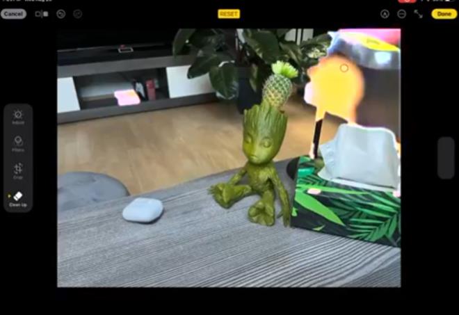 10. SHRL SLG (MAGC ERASER)    Google Pixel kullanclarnn sevdii zellik artk iPhone?da! Tek dokunula nesneleri zahmetsizce kaldrarak grselleri mkemmelletirebilirsiniz.