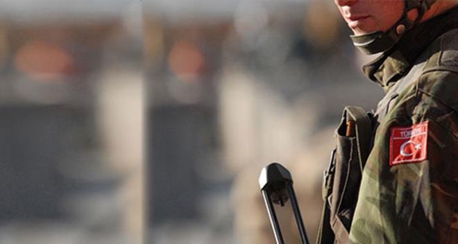 MSB BEDELL ASKERLK SEVK BAVURULARI NE ZAMAN?    2025 ylnda bedelli askerlik yapacak ykmller sevk belgelerini, tabi olduklar celp ve sevk dneminden 10 gn nce kadar e-Devlet zerinden veya askerlik ubesinden alabilecektir. Bavuru sistemi 10 gn nce aktif oluyor.    Ykmller e-Devlet'teki ''Askerliim'' hizmeti altnda bulunan Celp ve Sevk Dnemi blmnde yeralan Sevk Bavurusu butonuna tklayarak sreci balatabilir.