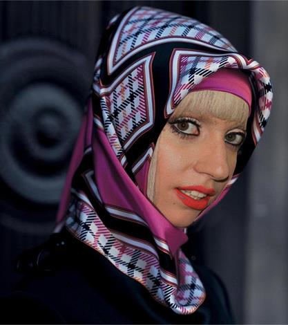 nternetin muzip kullanclar nl kadnlara barts giydirdi