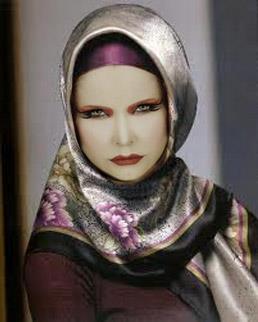 nternetin muzip kullanclar nl kadnlara barts giydirdi