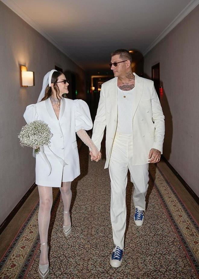 Mutlu beraberlikleri sren nl iftten getiimiz haftalarda mjdeli haber geldi.