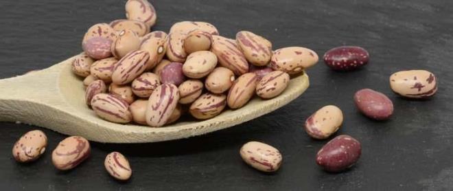 Ailenin her le yemeinde ayn yemei yediini syleyen Buettner, "Hayatlarnn tamamnda her gn ayn yemekleri yiyorlard. Eki mayal ekmek ve  fasulyeli sebzeli yiyecekler" deerlendirmesinde bulundu.