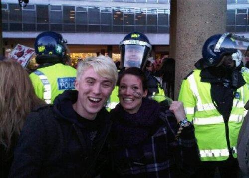 te amalanan kareleri bozan pozlar.