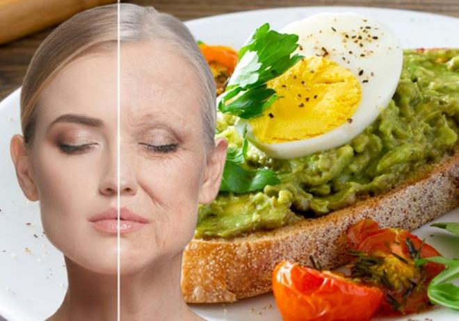 68 yandaki Amerikal uzun mr aratrmacs Dr. Eric Verdin, salkl yalanmann srlarn aklarken kahvaltnn rolne zellikle dikkat ekiyor