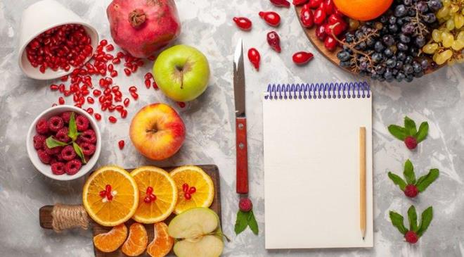 Hem salkl hem de kilo aldrmayan gnl rahatlyla yiyebileceiniz belli bal baz yiyecekleri sizler iin aratrdk. zellikle kilo verme srecinde zorlanan kiiler iin byk bir kolaylk salayacak bu besinlerden istediiniz kadar yiyebilirsiniz. te asla kilo aldrmayan 10 yiyecek...