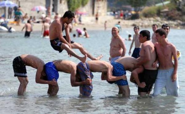 Denizde 'deve grei' yapabilmek ve uzun eek oynayabilmek