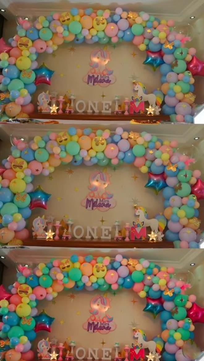 Yldz ar Atiksoy ile Berk Oktay, getiimiz haftalarda 1 yana basan kzlar Mire Milena iin kk bir kutlama yapt. Oyuncu iftten Atiksoy, partiden yeni kareleri takipileriyle paylat.