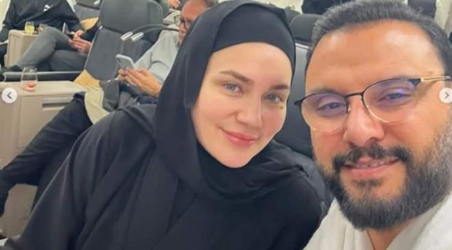 Alian, son dnemde TRT 1'de yaynlanan Hayata Glmse programn sunuyor.