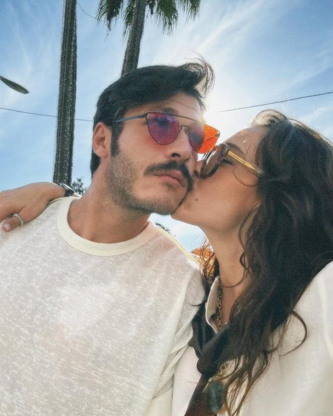 "Sonra ben yle bakm bulundum" diyen Kubilay Aka, "Ben tavladm diyebiliriz. Hi istemiyordu, uratm baya.zerime yapan apknlk imajnn farkndayd. Bir korku olabilirdi gven adna ama onlar atk. Son bir senedir birbirimize gayet gzel ifade ediyoruz kendimizi" szlerini diye noktalamt.