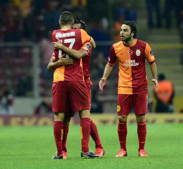 Didier Drogba ve Wesley Sneijder'in ardndan byk bir ismi daha kadrosuna katmak istedii ve Ba'nn iyi bir opsiyon olaca belirtildi.
