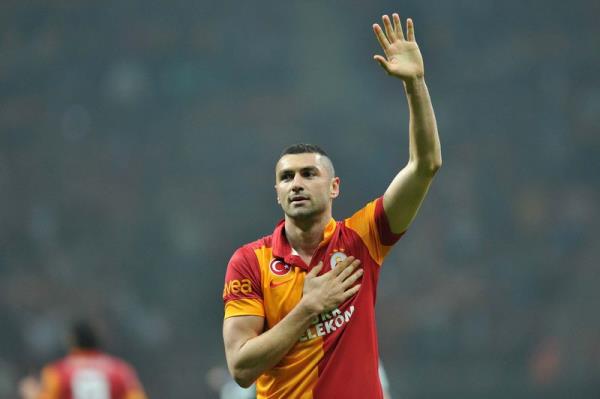 ngiltere'den eski takm Newcastle United, Arsenal, Manchester United;