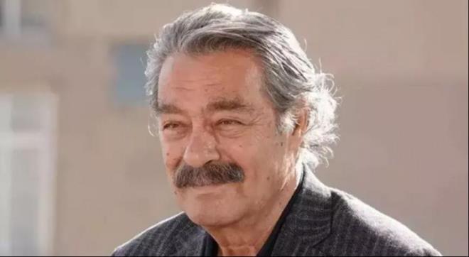 Halk mzii sanats mit Tokcan ve ressam Sali Turan, Kadir nanr' ziyaret etti. nl isimler, o anlar sosyal medya hesaplarndan paylamay ihmal etmedi.