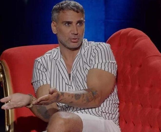 "Arada bir dm rol yapn, dostlarnz daha iyi tanrsnz" ifadelerini kullanan Dou, baz isimleri hedef ald.