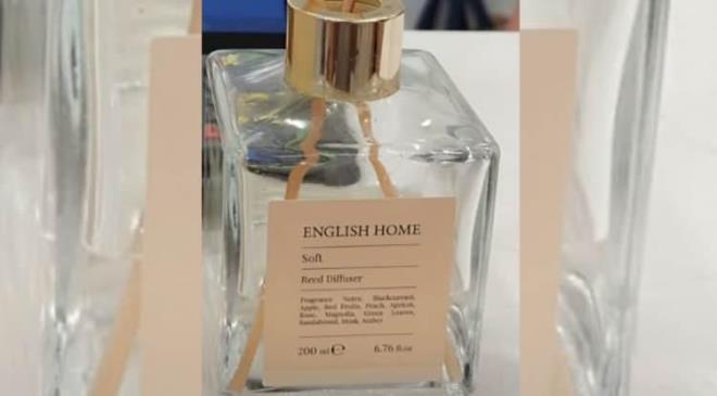 ENGLISH HOME'UN ODA KOKUSUNA TOPLATMA KARARI      Sz konusu maazada satlan 8680887333826 seri numaral English Home Reed Diffuser adl ubuklu oda kokusu, piyasadan toplatlyor.
