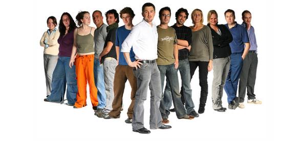 Her iki nl iin en dikkat eken krlmsa 15-19 ya grubu, Genler ve zellikle erkekler arasnda bu iki isme byk gven duyuluyor.