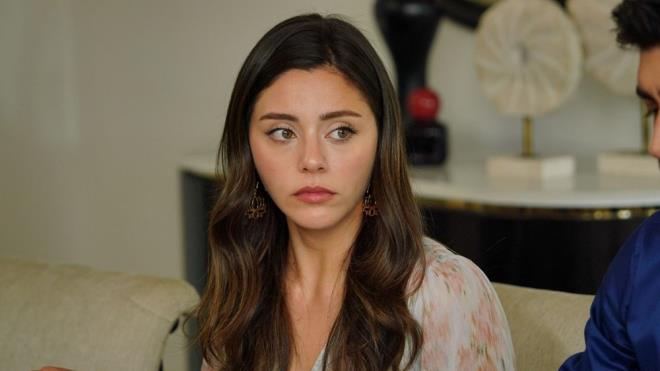 nal evde ise Abdullah?n, Nilay?a ev almasnn krizi yaanyordur. Bu konu Doa ve Fatih arasnda byk bir probleme dnr. Doa?nn sylenmelerinden bkan Fatih mecburen babasyla konusa da ald cevap olumlu olmayacaktr.    Nursema ile ayr evde yaamalar Firaz?n canna tak etmitir. Bu durumu zmek iin harekete geer ve Nursema?ya net konuur. Ya gel ya bitsin der. Nursema?nn barma abalar ilk bata baarl olmasa da sonuta Firaz da Nursema?ya kyamaz.