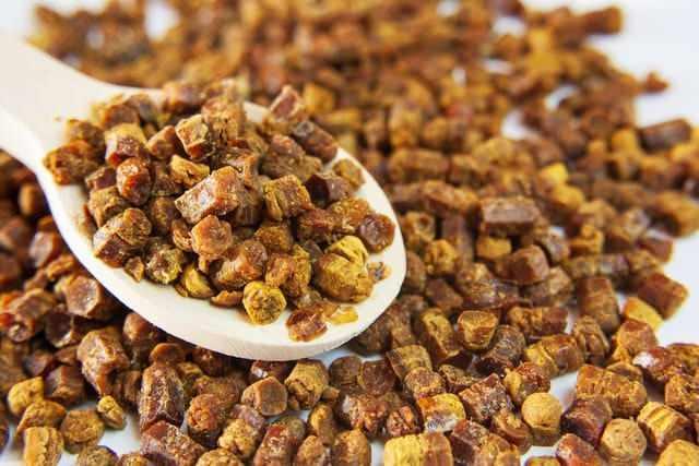 Protein asndan olduka zengin olan ancak gemi yllarda arclar tarafndan deersiz grlp pe atlan ar ekmei, uan gizli bir cevher niteliinde.