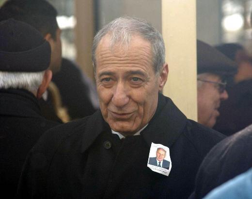 "Balyoz Plan" davasna bakan stanbul 10. Ar Ceza Mahkemesi, Orgeneral Bilgin Balanl'y 18 yl hapis cezasna arptrd.