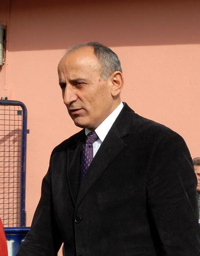 Mahkeme Emekli Albay Dursun iek'i 16 yl hapis cezasna arptrd.