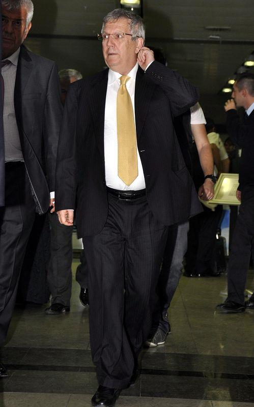 2 Kasm'daki seimli olaanst genel kurulda Aziz Yldrm adayln koyacak m?