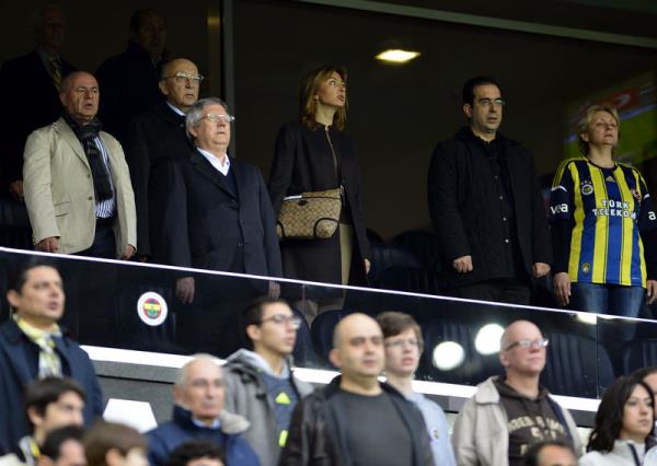 <p><b>KMLER GDECEK?</b></p> Bakan Aziz Yldrm, 2 Kasm'da aday olmay kesin olarak kafasna koymu durumda.