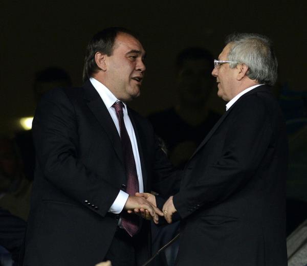 Yldrm'n ayrca bu isimlerden Hseyin Topba' son dakikada ynetime alabilecei ama imdilik bota tuttuu renildi.