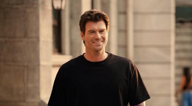 Saat dkn olduu bilinen nllerin banda Kvan Tatltu geliyor.      Birok markadan saati olan Tatltu, bu sayede kazan elde etmeye devam ediyor.