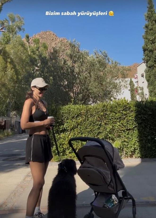 ZEYNEP DEMREL    Ei Volkan Demirel ve  kz ile tatilin tadn karan Zeynep Demirel, minik kz Yasmin ve kpei ile yry yapt anlar "Bizim sabah yrleri" notuyla yaynlad.